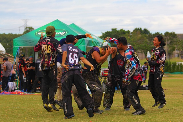 他用实际行 他用实际行